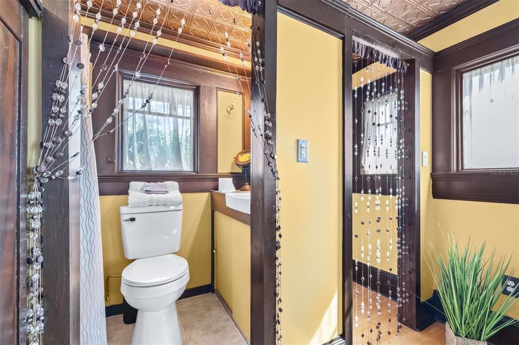 En Venta: $775,000 (4 camas, 3 baños, 2432 Pies cuadrados)