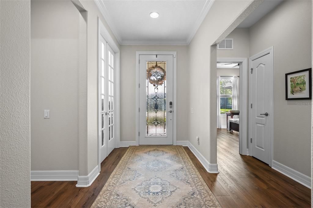 For Sale: $499,000 (4 beds, 2 baths, 2700 Square Feet)
