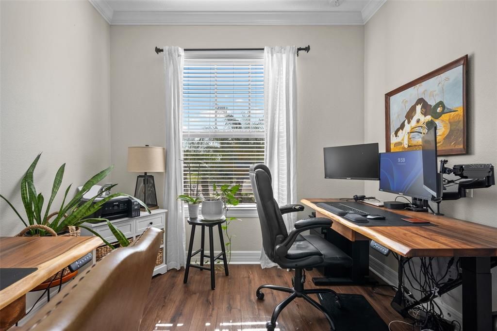 For Sale: $499,000 (4 beds, 2 baths, 2700 Square Feet)