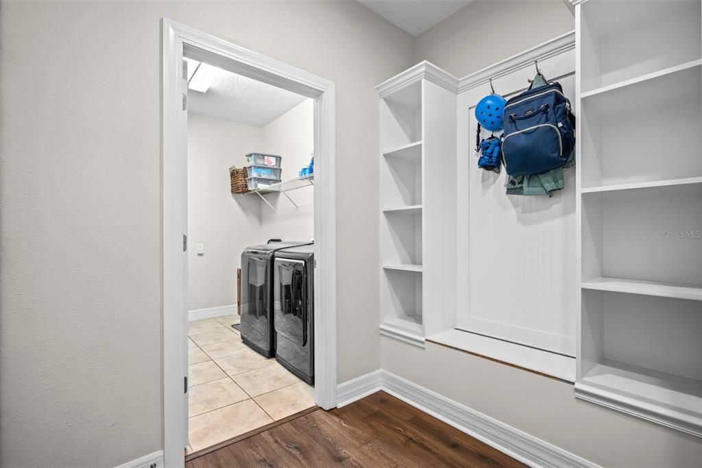 For Sale: $499,000 (4 beds, 2 baths, 2700 Square Feet)