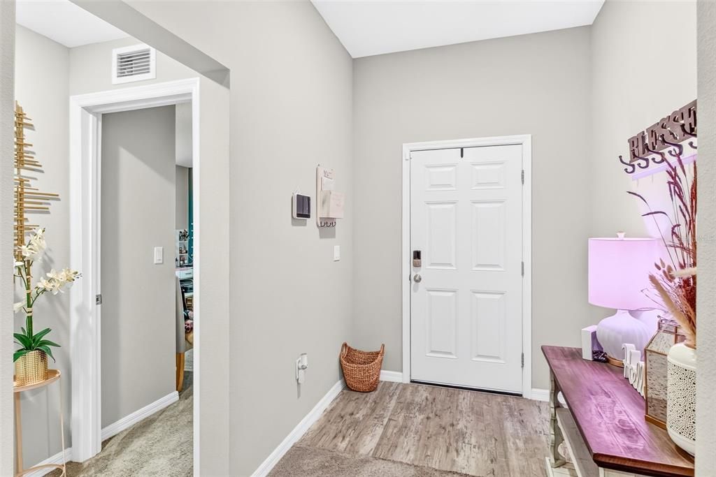 For Sale: $325,000 (4 beds, 2 baths, 1848 Square Feet)