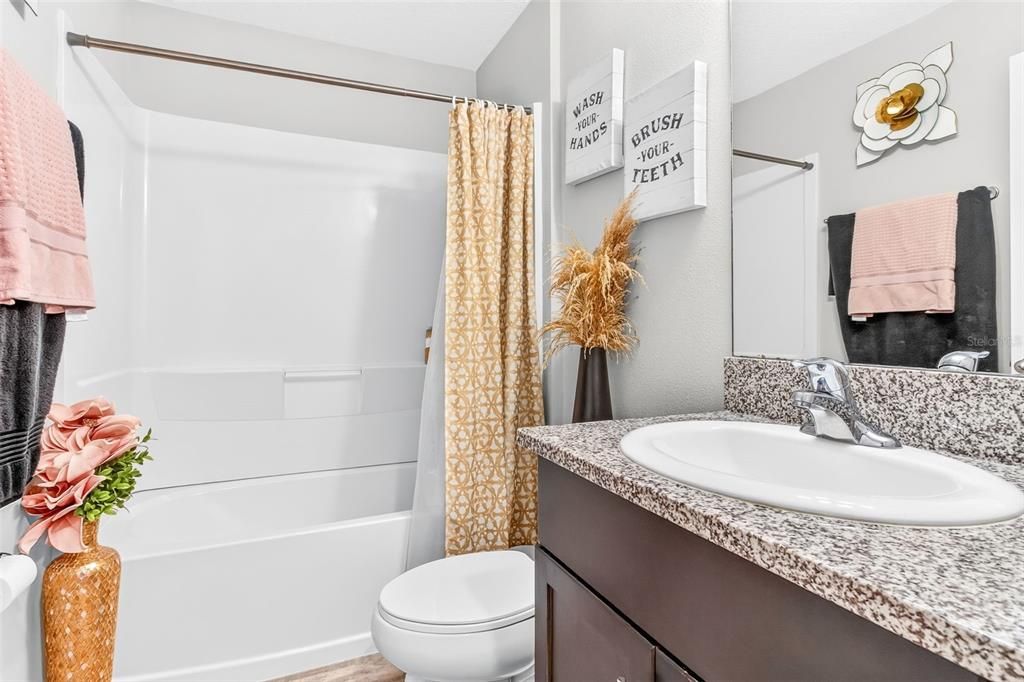 For Sale: $325,000 (4 beds, 2 baths, 1848 Square Feet)