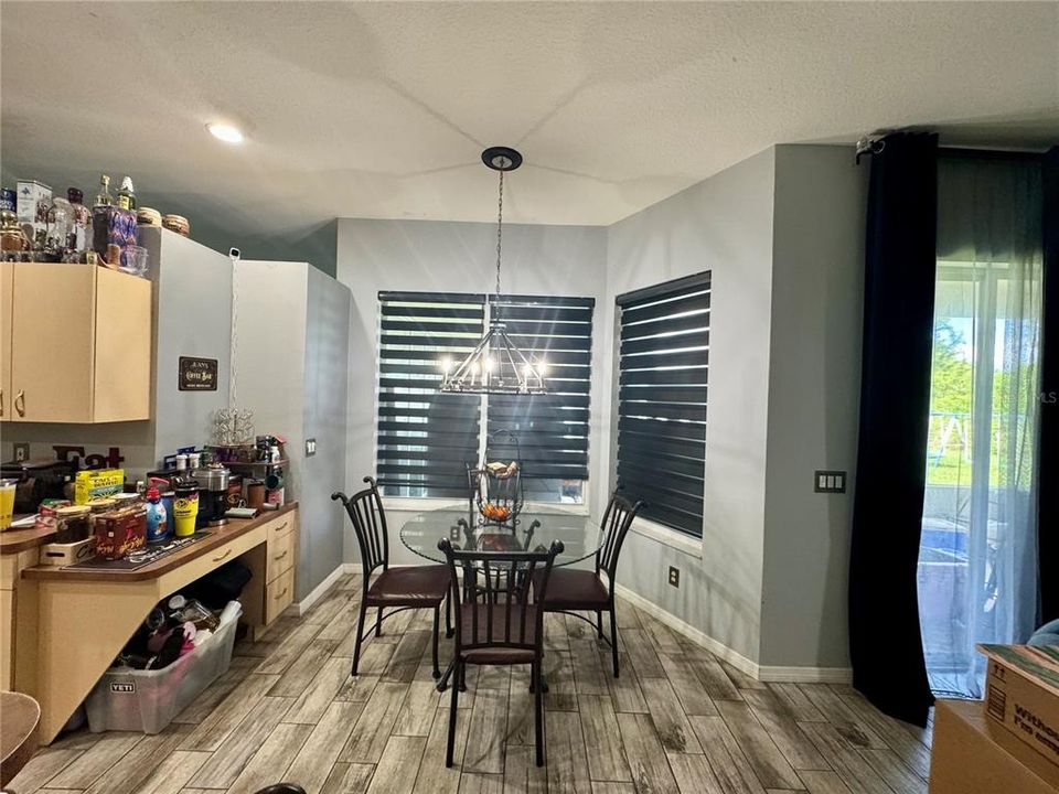 For Sale: $389,900 (4 beds, 2 baths, 2245 Square Feet)
