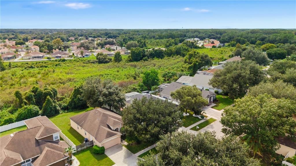 For Sale: $585,000 (5 beds, 3 baths, 2290 Square Feet)