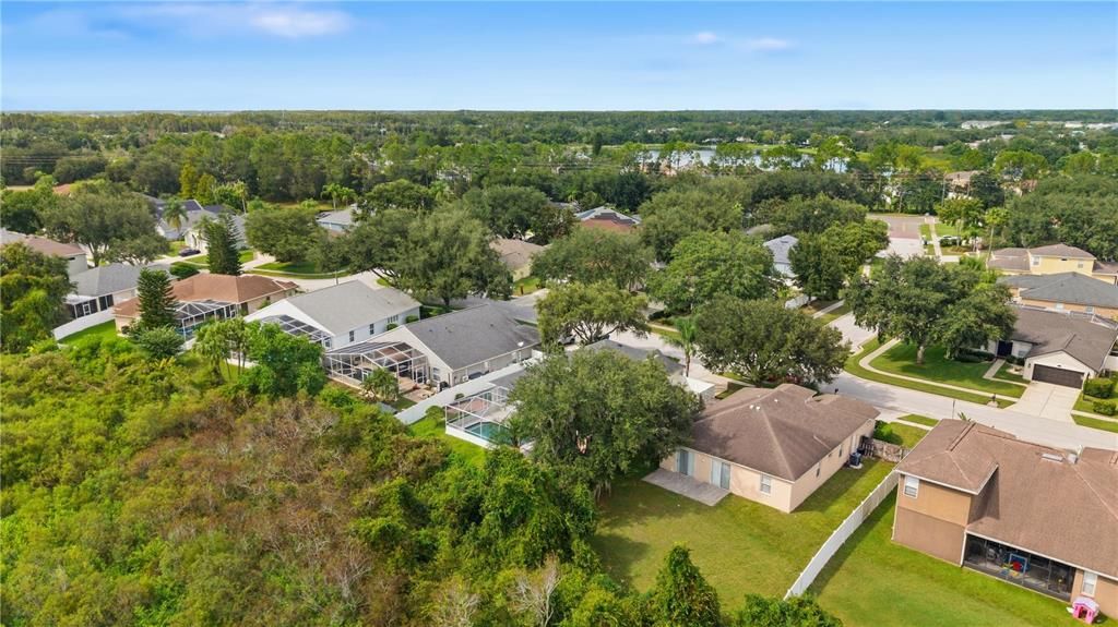 For Sale: $585,000 (5 beds, 3 baths, 2290 Square Feet)