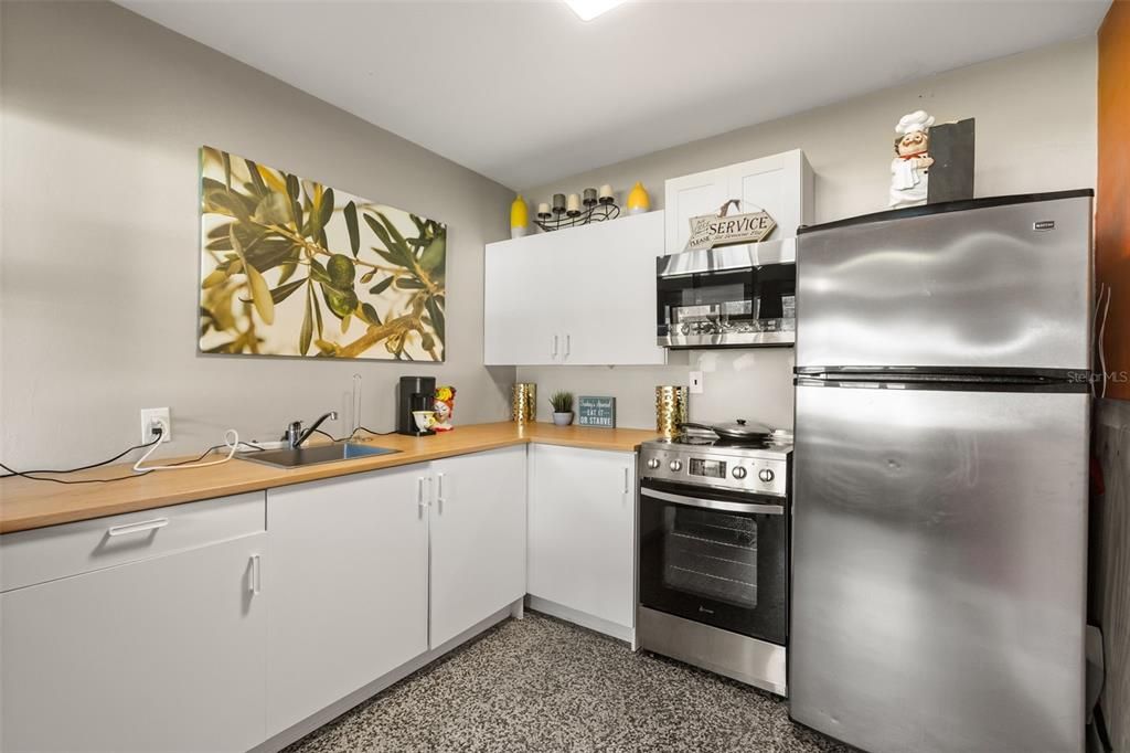 En Venta: $470,000 (3 camas, 2 baños, 1151 Pies cuadrados)