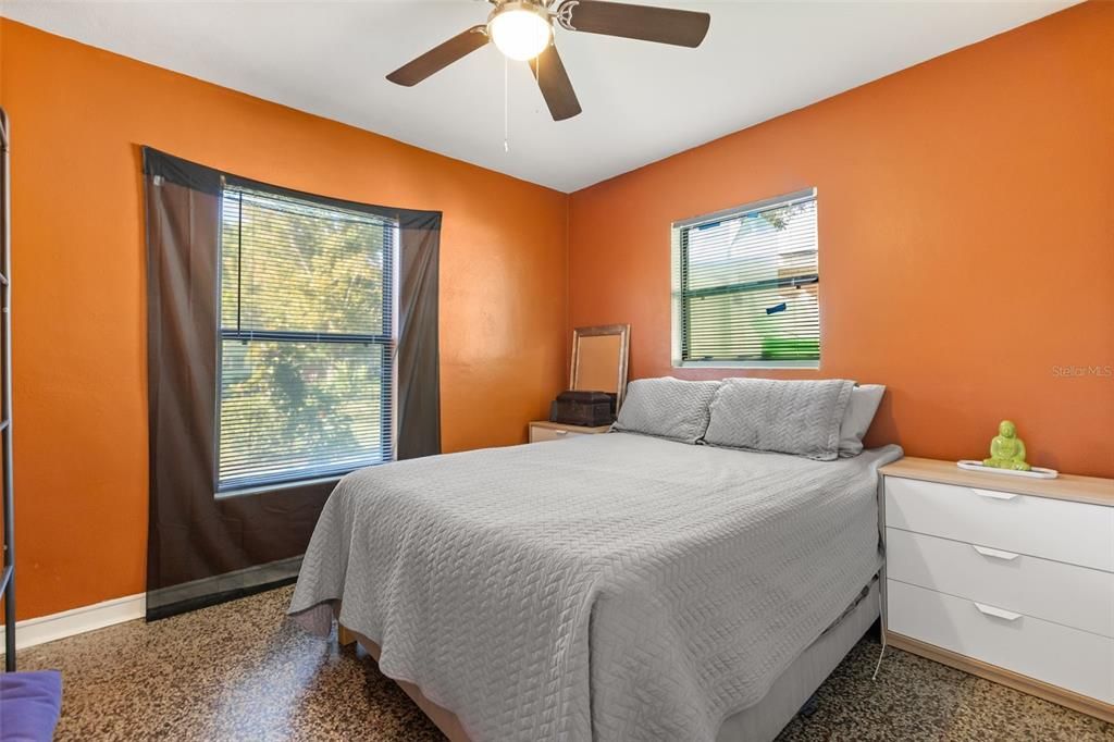 En Venta: $470,000 (3 camas, 2 baños, 1151 Pies cuadrados)