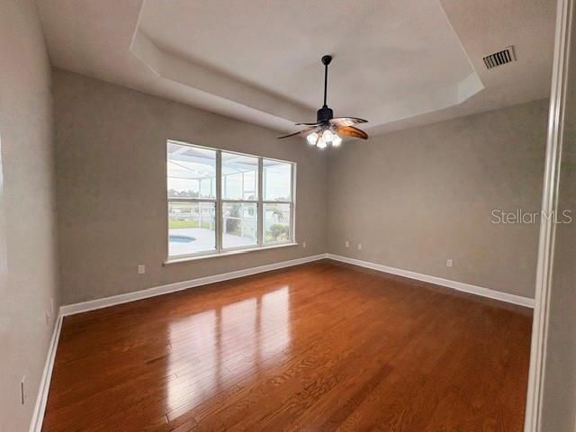 En Venta: $428,000 (5 camas, 3 baños, 2549 Pies cuadrados)