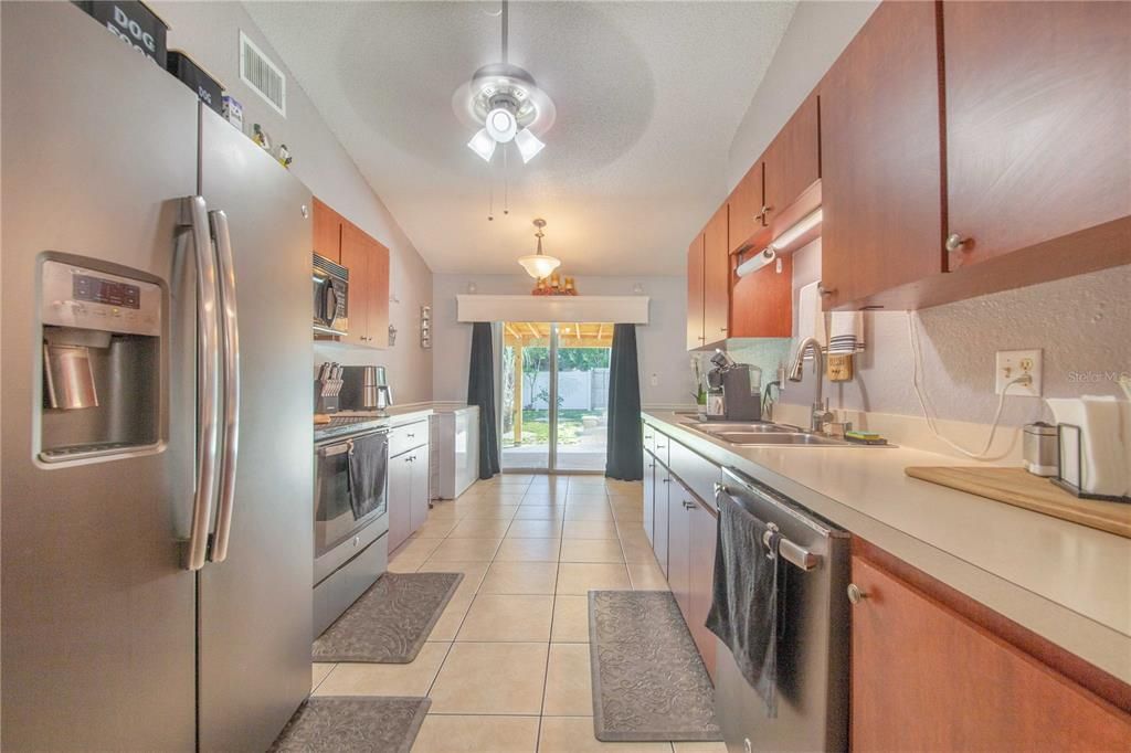 For Sale: $350,000 (4 beds, 2 baths, 2257 Square Feet)