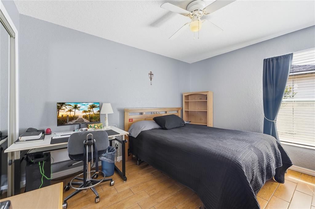 For Sale: $415,000 (4 beds, 3 baths, 1770 Square Feet)