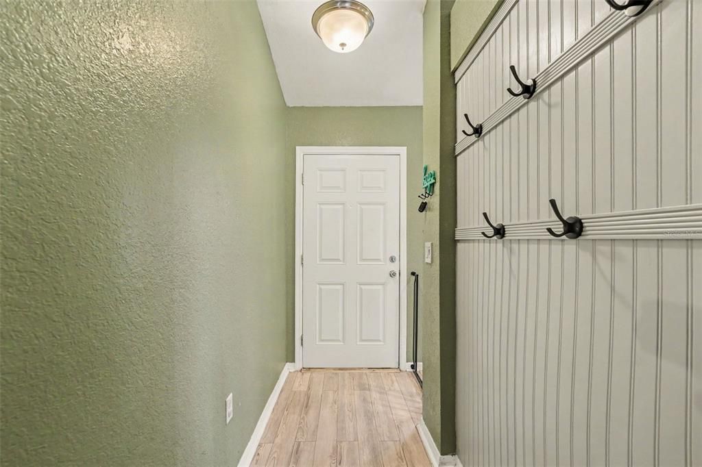 En Venta: $290,000 (3 camas, 2 baños, 1255 Pies cuadrados)