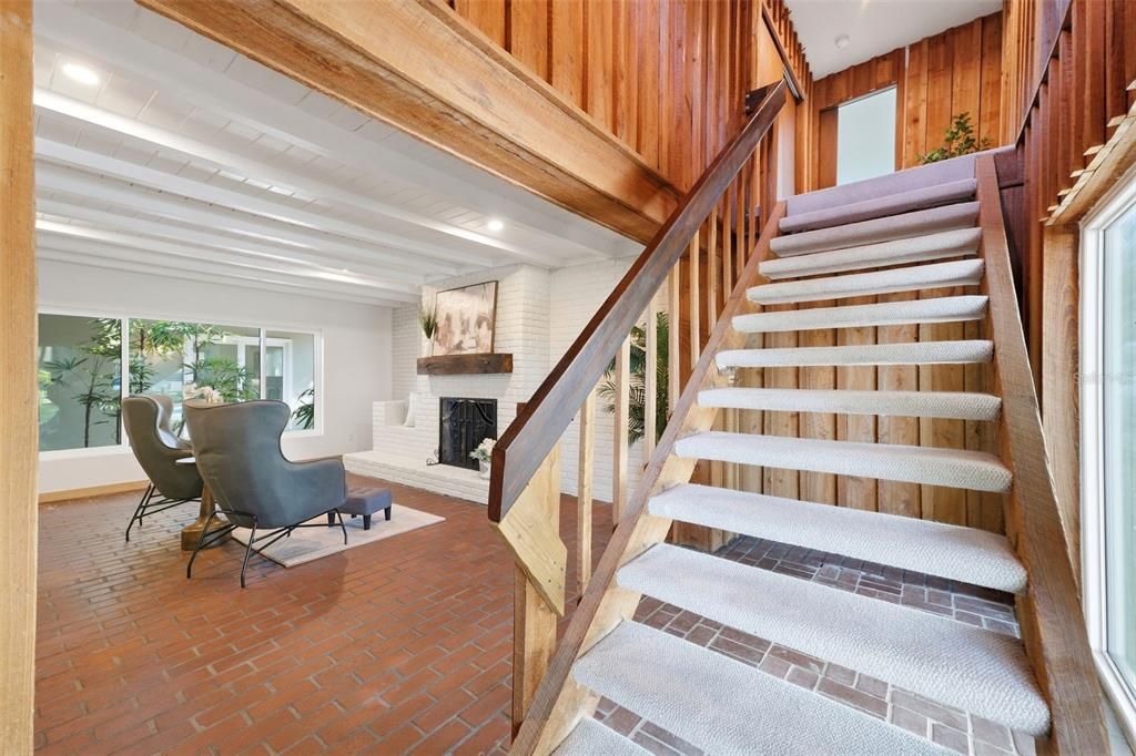 En Venta: $540,000 (4 camas, 3 baños, 2454 Pies cuadrados)