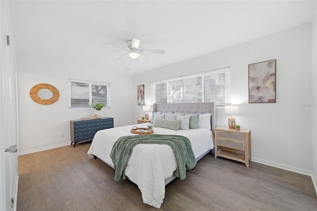 En Venta: $540,000 (4 camas, 3 baños, 2454 Pies cuadrados)