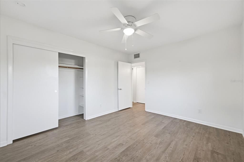 En Venta: $540,000 (4 camas, 3 baños, 2454 Pies cuadrados)