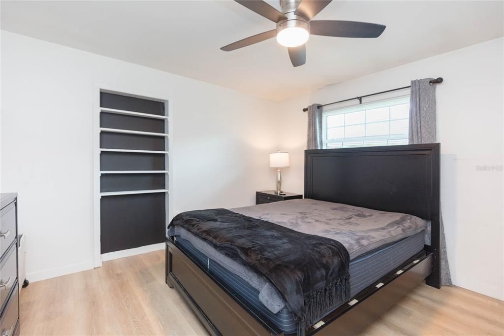 For Rent: $1,195 (2 beds, 1 baths, 722 Square Feet)