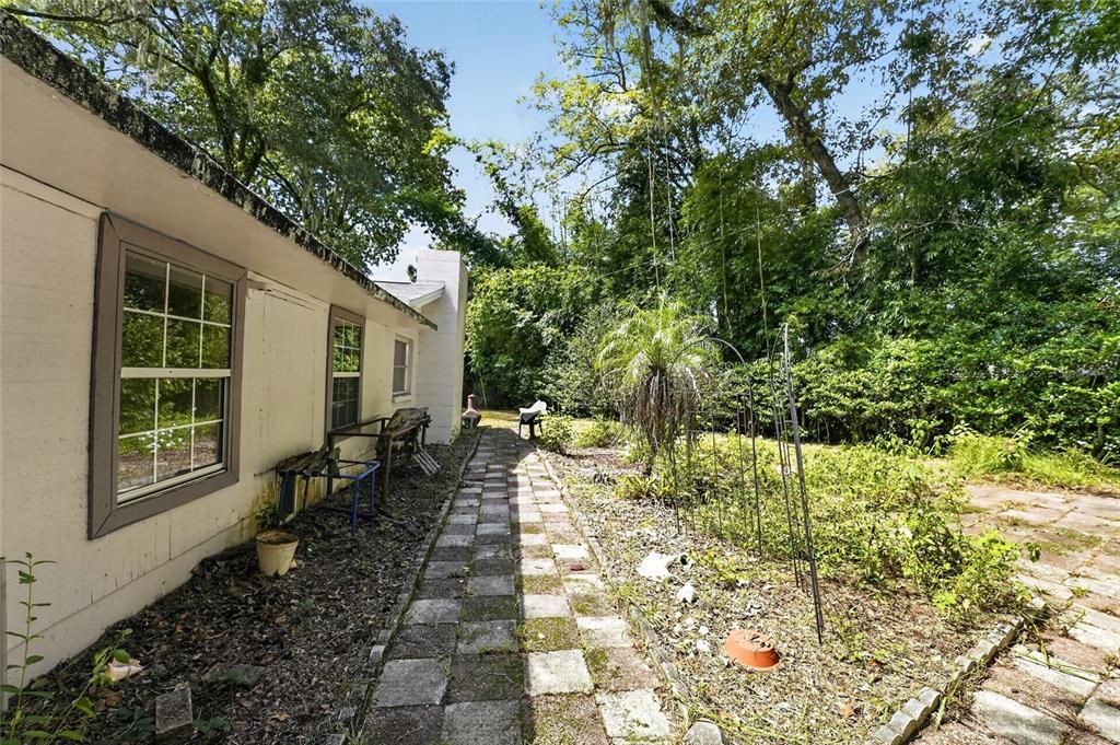 En Venta: $255,000 (3 camas, 2 baños, 1764 Pies cuadrados)