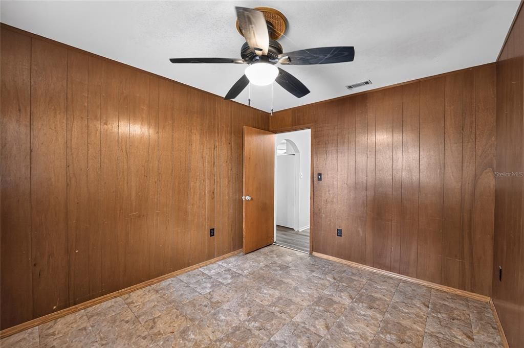 En Venta: $255,000 (3 camas, 2 baños, 1764 Pies cuadrados)