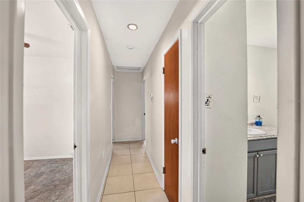 En Venta: $255,000 (3 camas, 2 baños, 1764 Pies cuadrados)