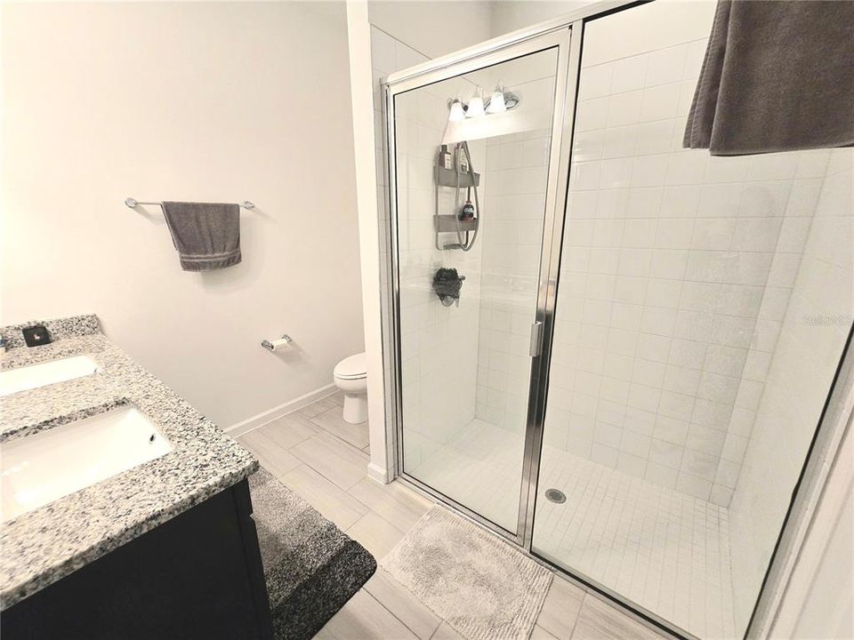 For Sale: $395,000 (4 beds, 2 baths, 1603 Square Feet)