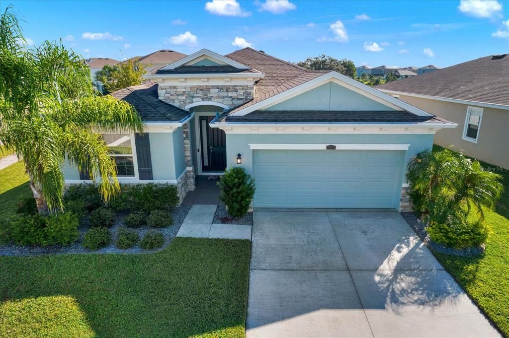 For Sale: $410,000 (4 beds, 2 baths, 2046 Square Feet)