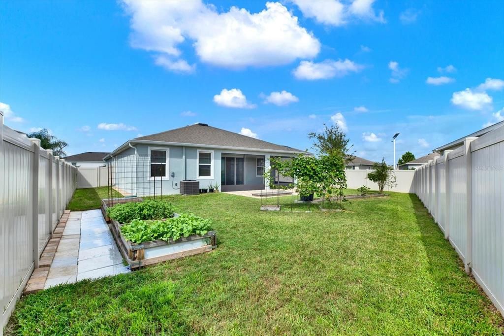 For Sale: $410,000 (4 beds, 2 baths, 2046 Square Feet)