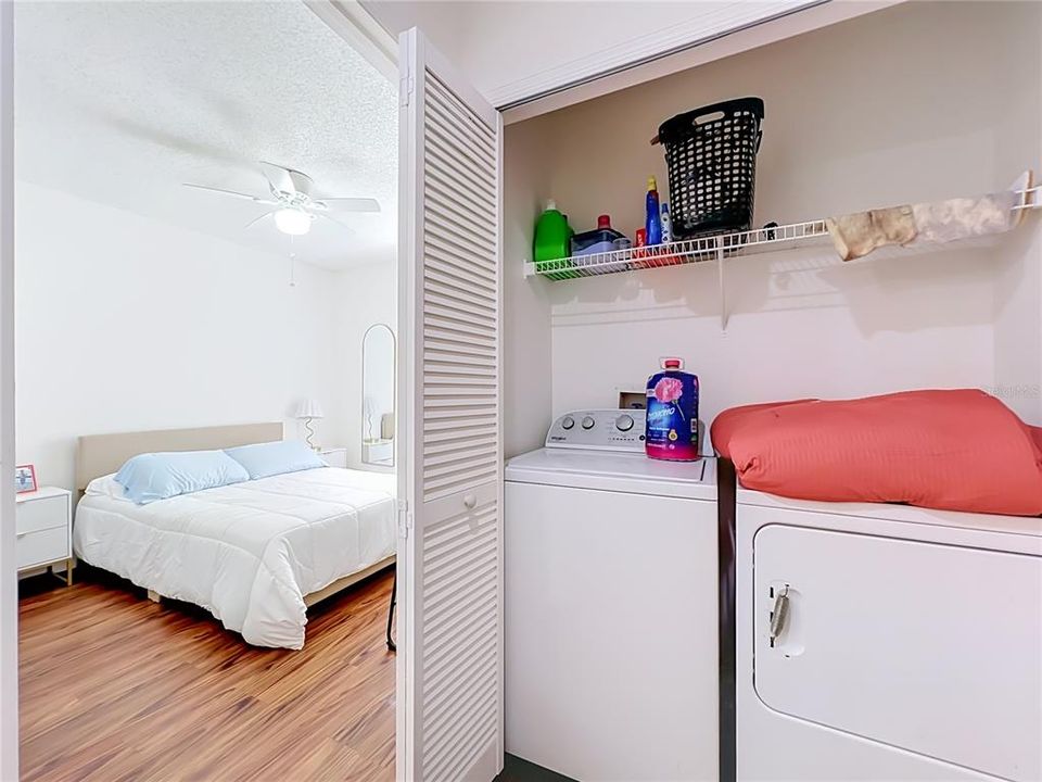 For Sale: $225,000 (3 beds, 2 baths, 1162 Square Feet)