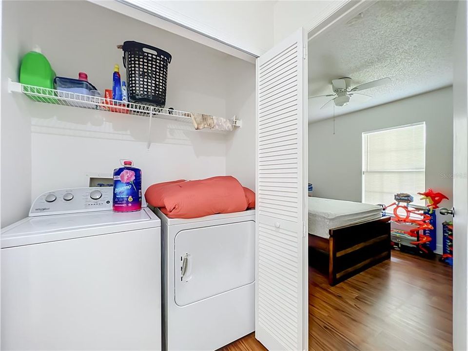 For Sale: $225,000 (3 beds, 2 baths, 1162 Square Feet)