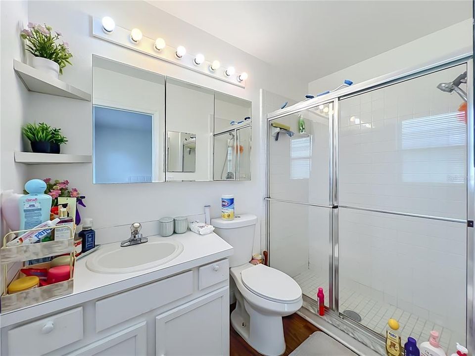For Sale: $225,000 (3 beds, 2 baths, 1162 Square Feet)