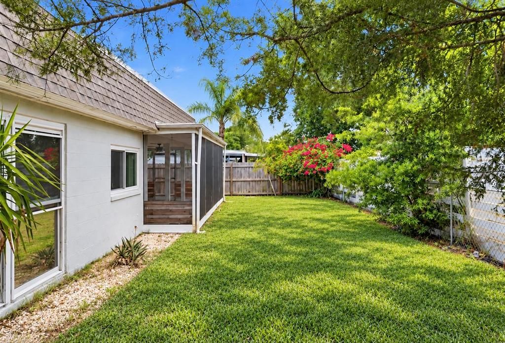 For Sale: $325,000 (3 beds, 2 baths, 1668 Square Feet)