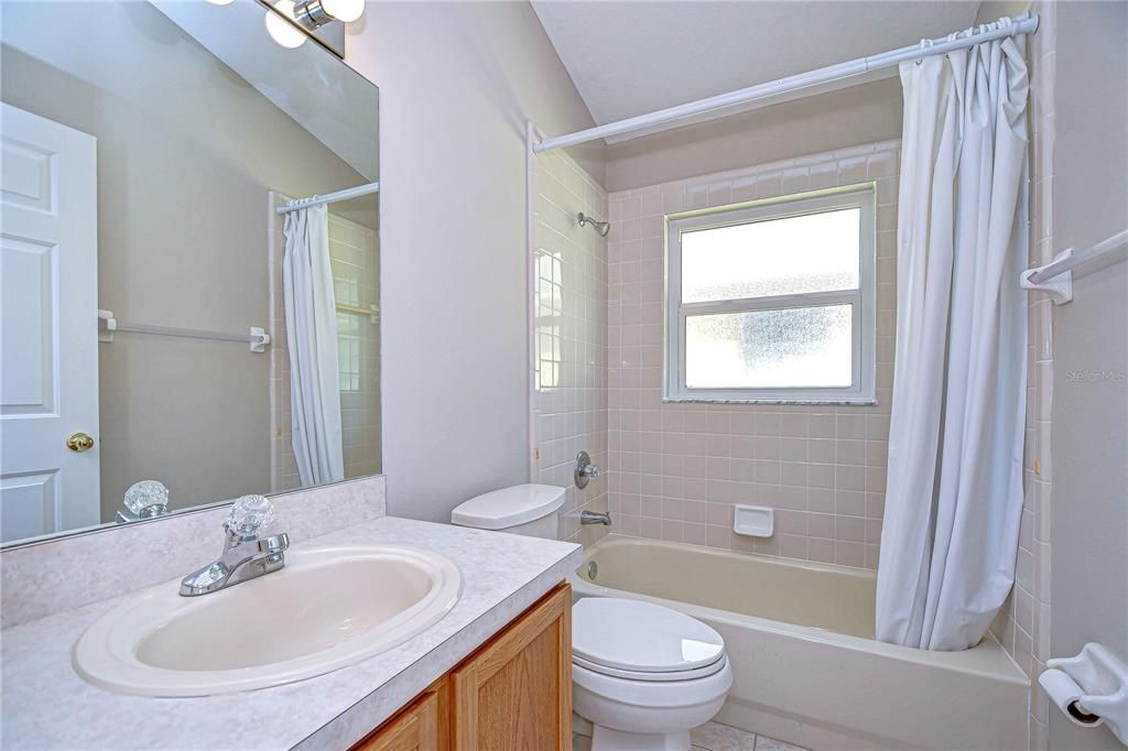 For Sale: $385,000 (4 beds, 2 baths, 1769 Square Feet)