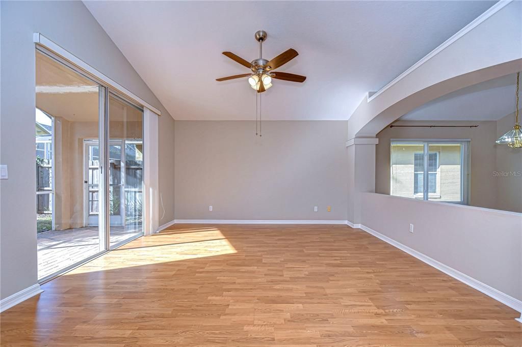 For Sale: $385,000 (4 beds, 2 baths, 1769 Square Feet)