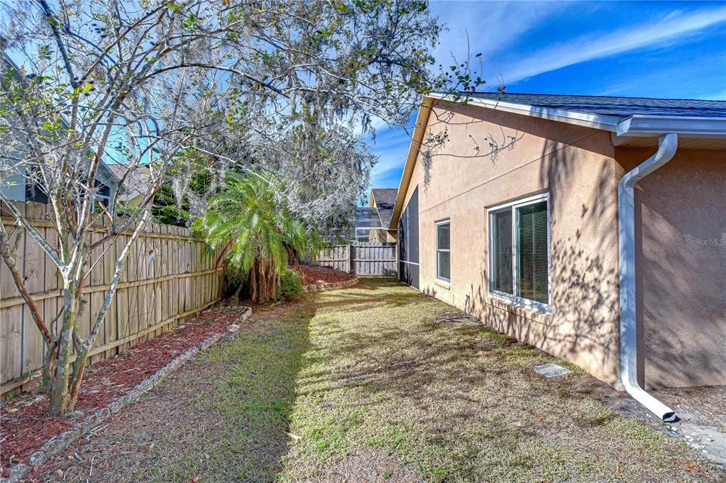 For Sale: $385,000 (4 beds, 2 baths, 1769 Square Feet)