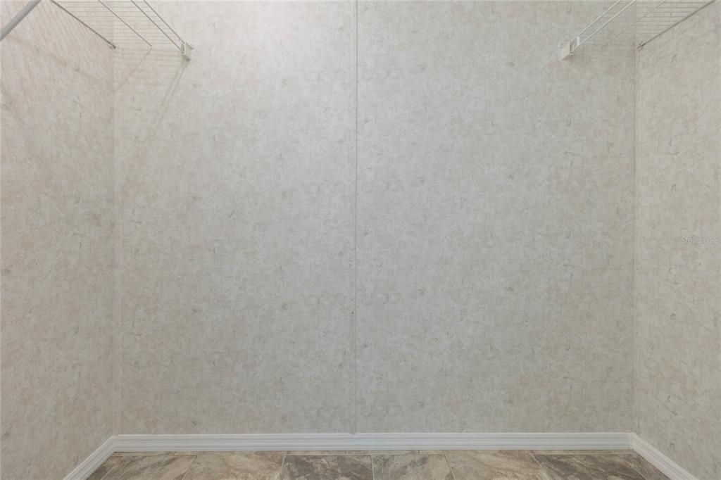 For Rent: $2,050 (3 beds, 2 baths, 1152 Square Feet)