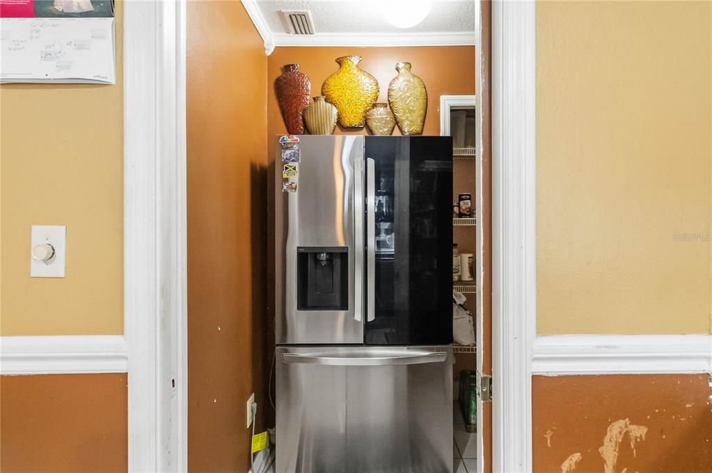 На продажу: $329,900 (3 спален, 2 ванн, 1644 Квадратных фут)