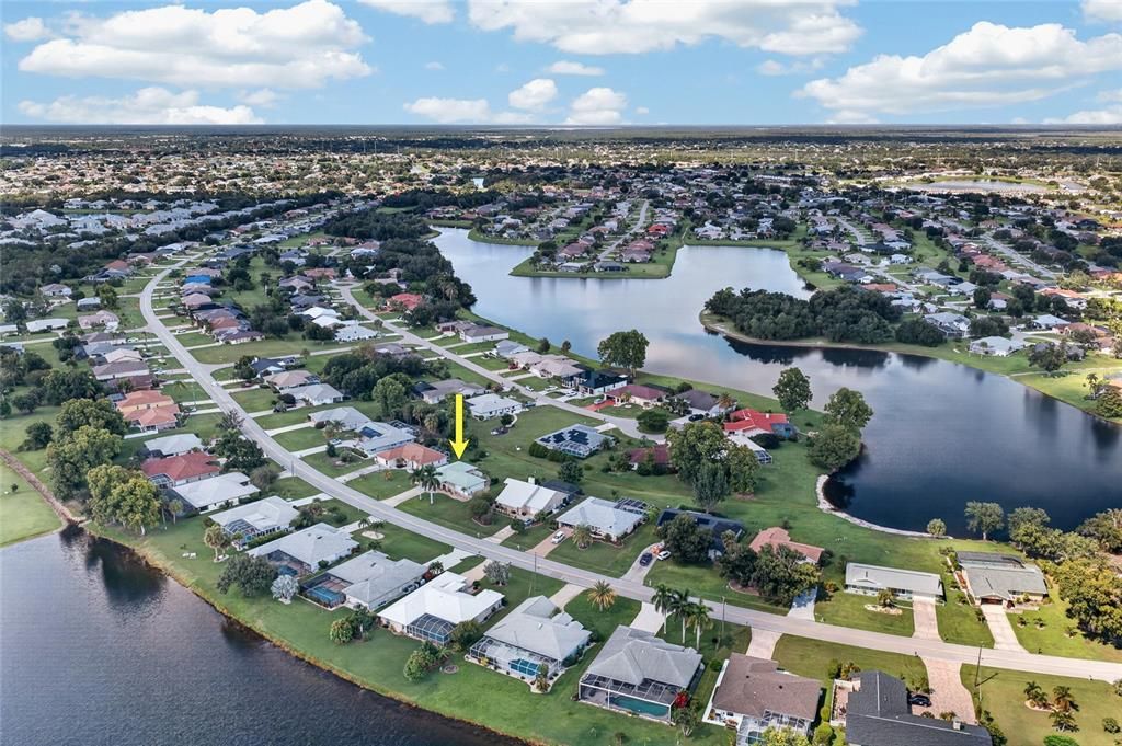 На продажу: $279,000 (2 спален, 2 ванн, 1414 Квадратных фут)