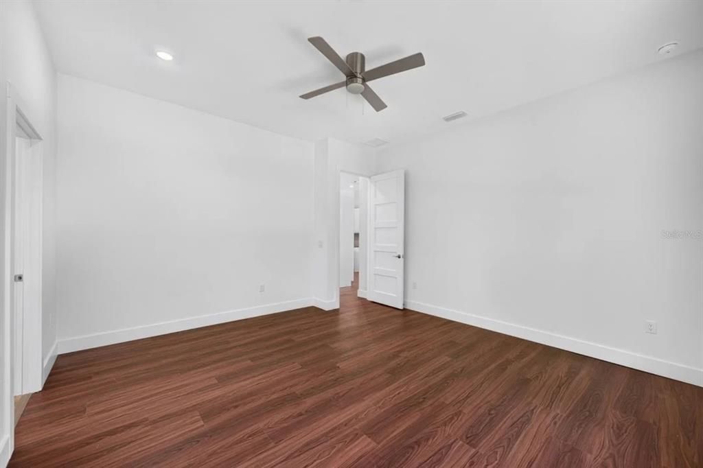 For Sale: $750,000 (4 beds, 2 baths, 2050 Square Feet)