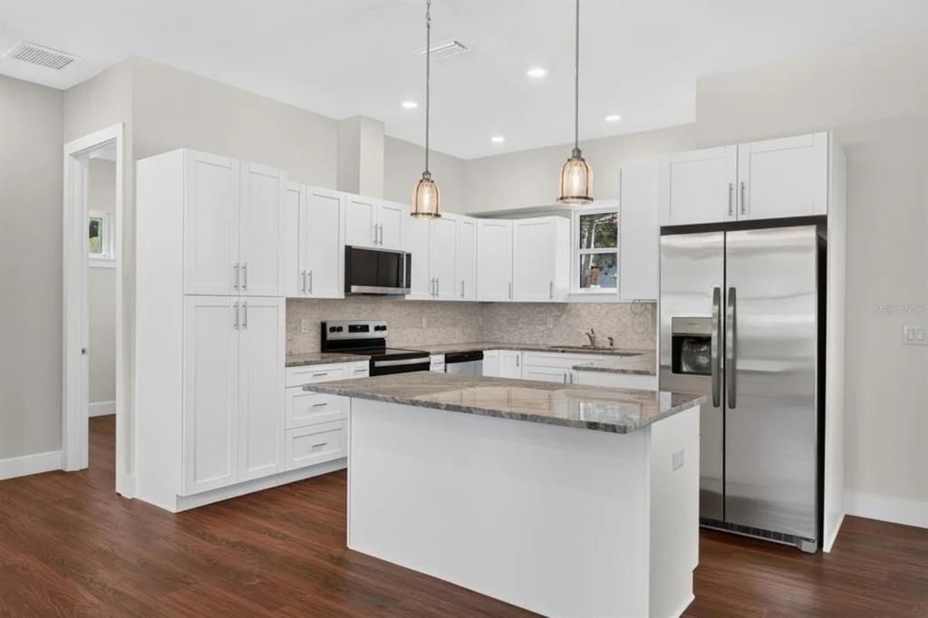 For Sale: $750,000 (4 beds, 2 baths, 2050 Square Feet)