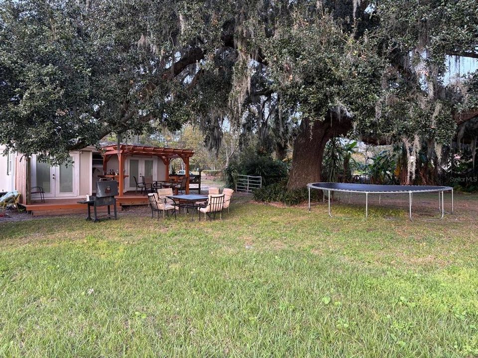 En Venta: $480,000 (3 camas, 2 baños, 1400 Pies cuadrados)