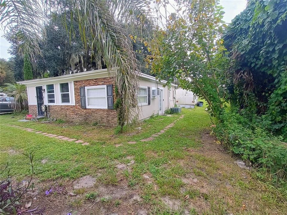 En Venta: $480,000 (3 camas, 2 baños, 1400 Pies cuadrados)