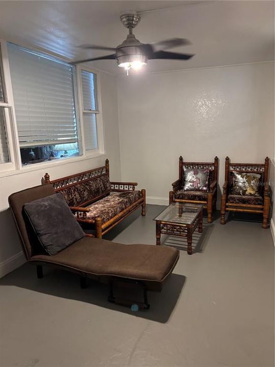 En Venta: $480,000 (3 camas, 2 baños, 1400 Pies cuadrados)