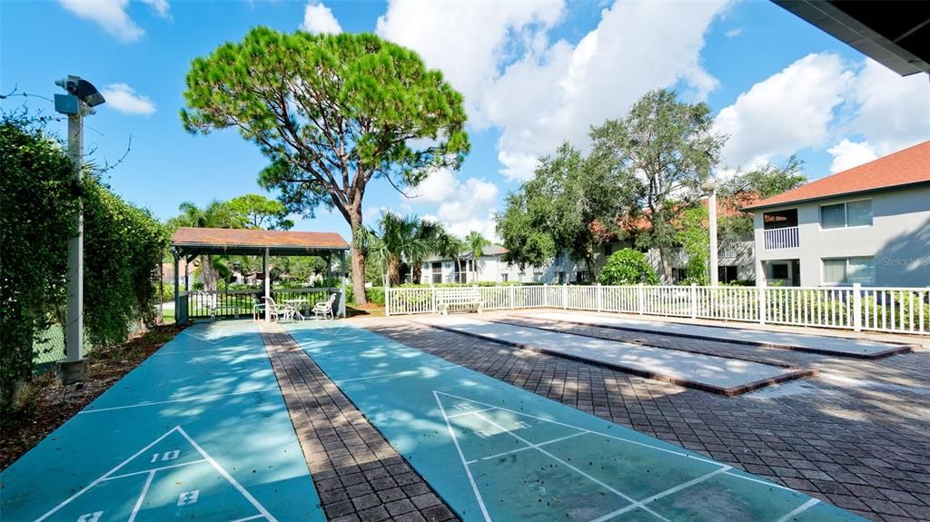 En Venta: $255,000 (2 camas, 2 baños, 1174 Pies cuadrados)