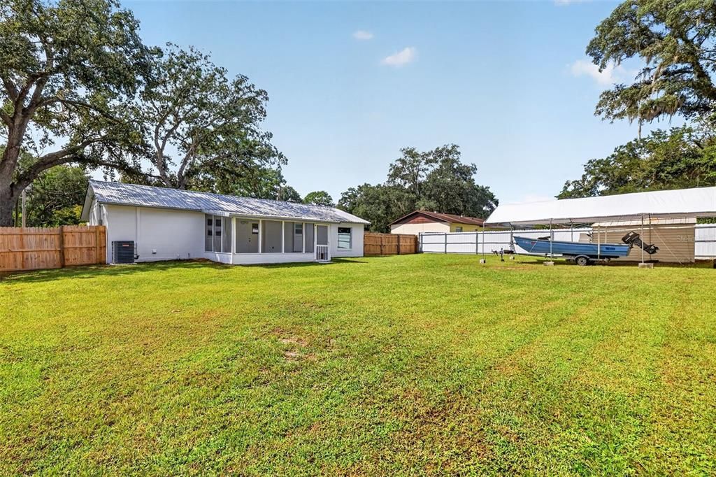 For Sale: $217,500 (3 beds, 1 baths, 1139 Square Feet)