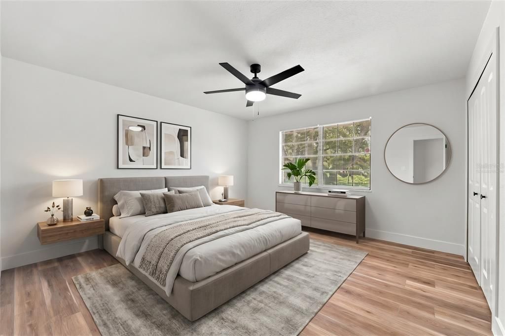 For Sale: $650,000 (5 beds, 2 baths, 3741 Square Feet)