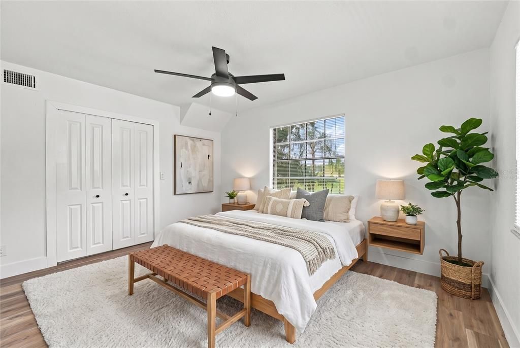 For Sale: $650,000 (5 beds, 2 baths, 3741 Square Feet)