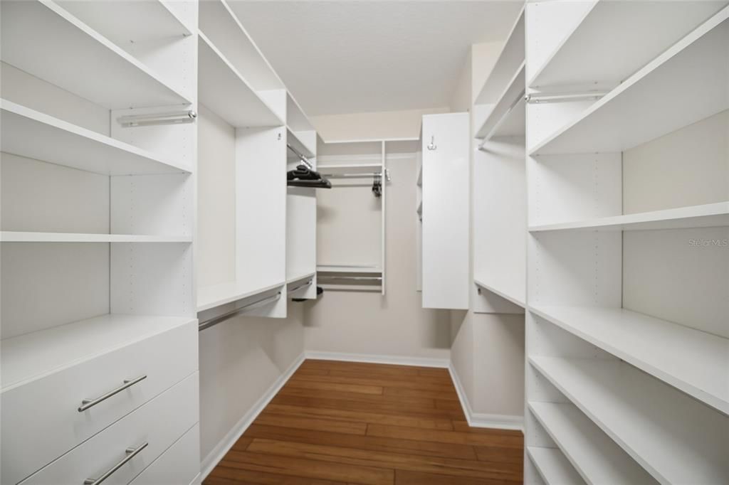 For Sale: $399,000 (3 beds, 2 baths, 1744 Square Feet)