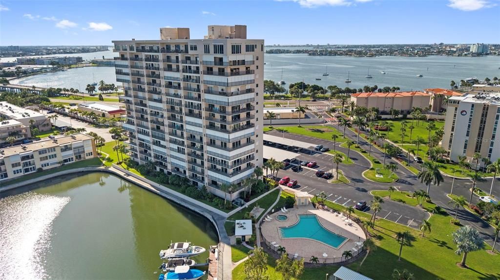 For Sale: $430,000 (2 beds, 2 baths, 1310 Square Feet)