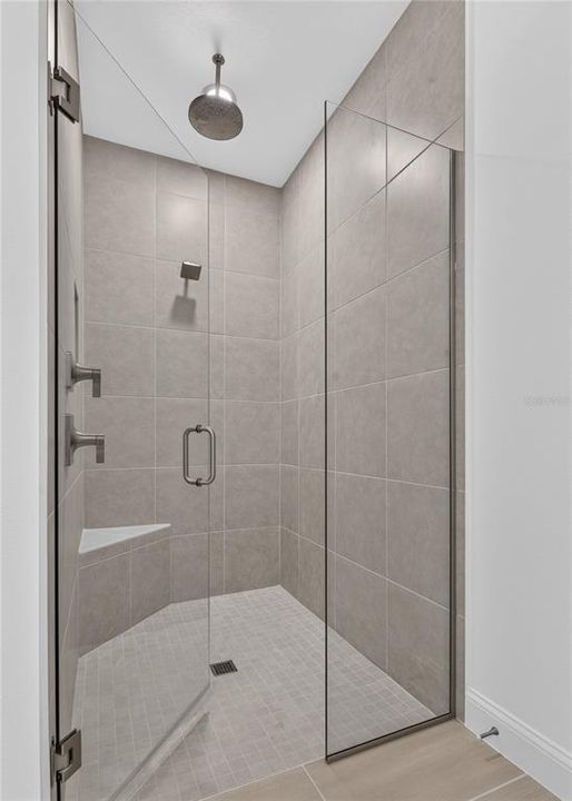 For Rent: $2,600 (3 beds, 2 baths, 1602 Square Feet)