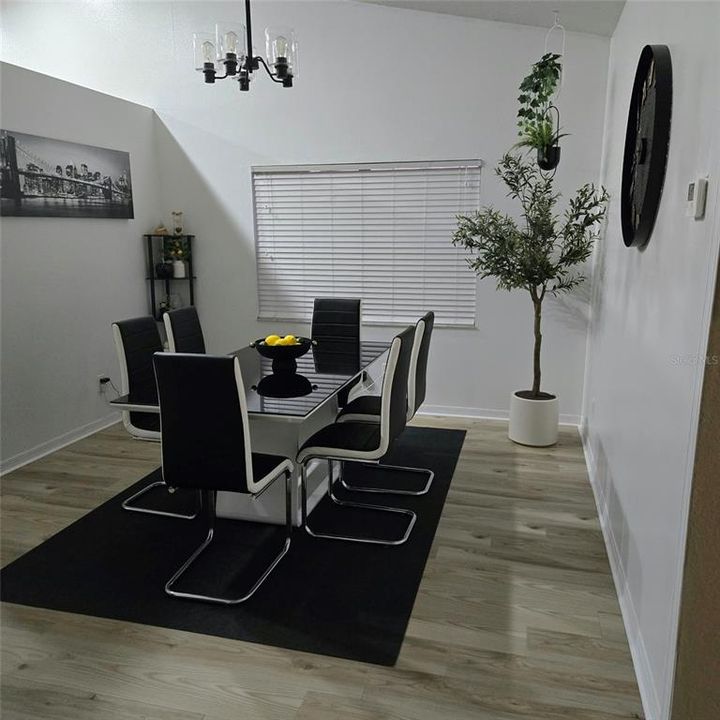 For Sale: $310,000 (3 beds, 2 baths, 1935 Square Feet)