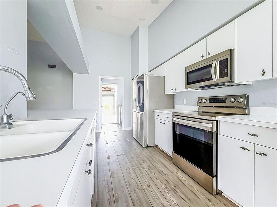 En Venta: $239,900 (2 camas, 2 baños, 1552 Pies cuadrados)