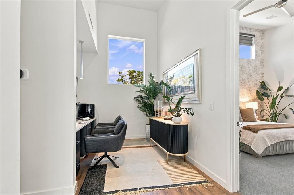 For Sale: $1,550,000 (3 beds, 2 baths, 2186 Square Feet)